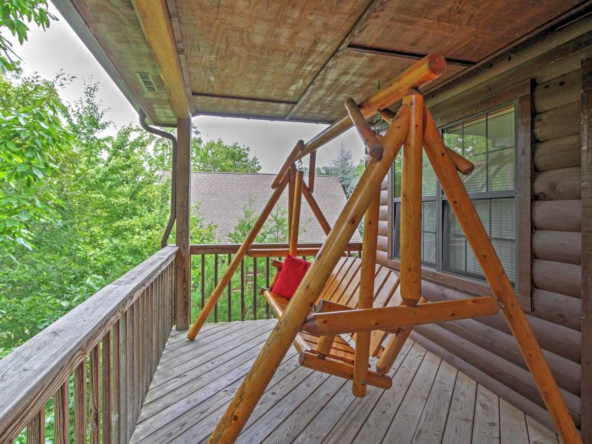 Idyllic Cabin With Hot Tub Less Than 2 Mi To Dollywood! Севьервилл Экстерьер фото